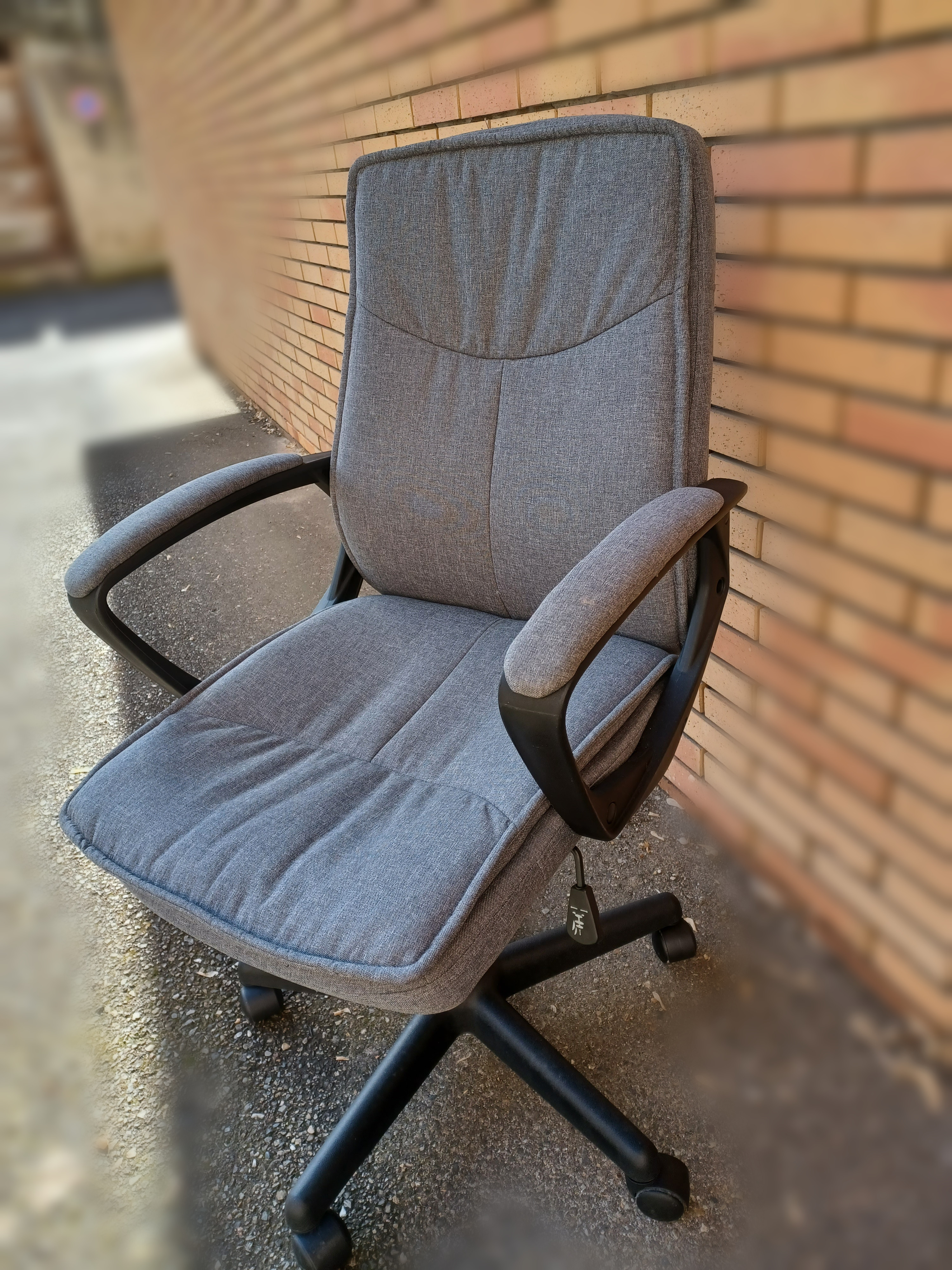 Fauteuil de bureau 80 Agen (47)