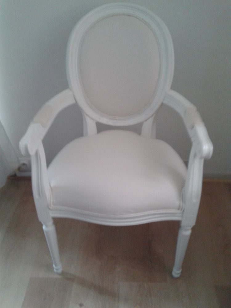 Fauteuil cabriolet m�daillon, blanc 90 La Madeleine (59)