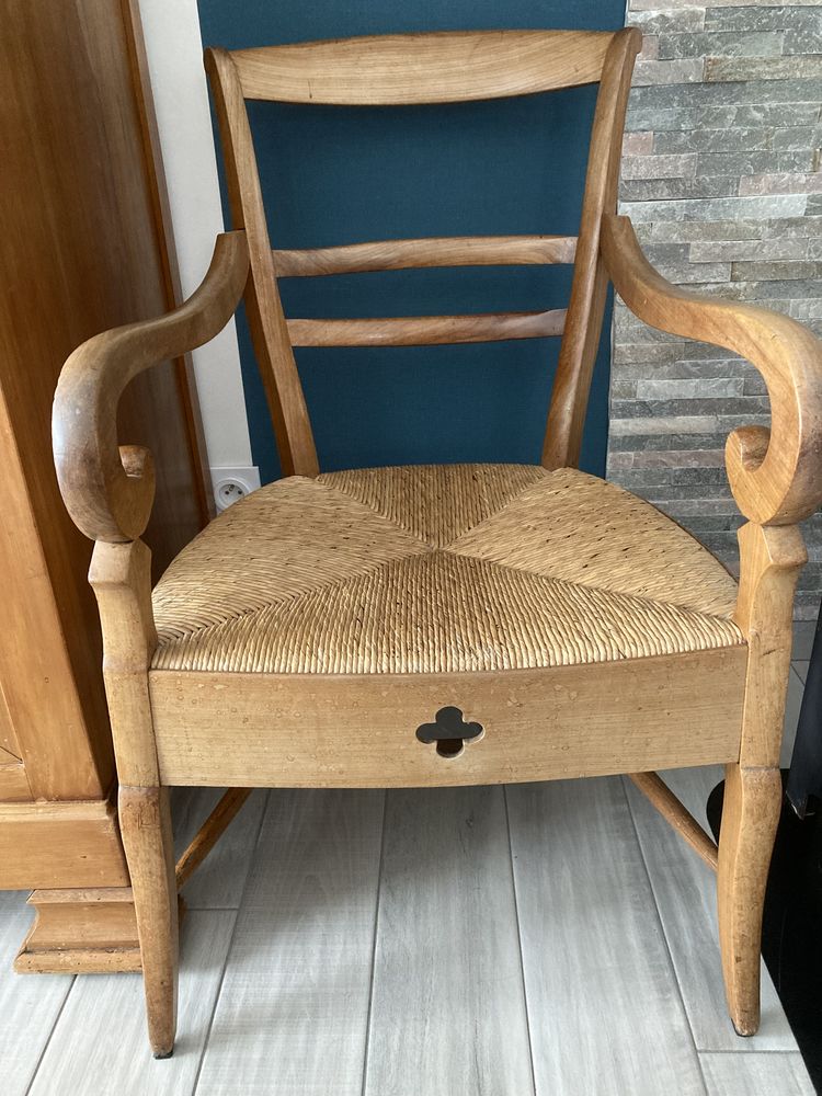 Fauteuil, chaise ancien 50 L'�le-d'Olonne (85)