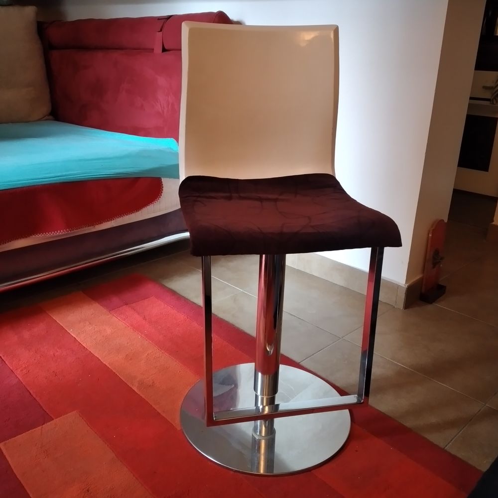 Fauteuil.chaise 40 Colomars (06)