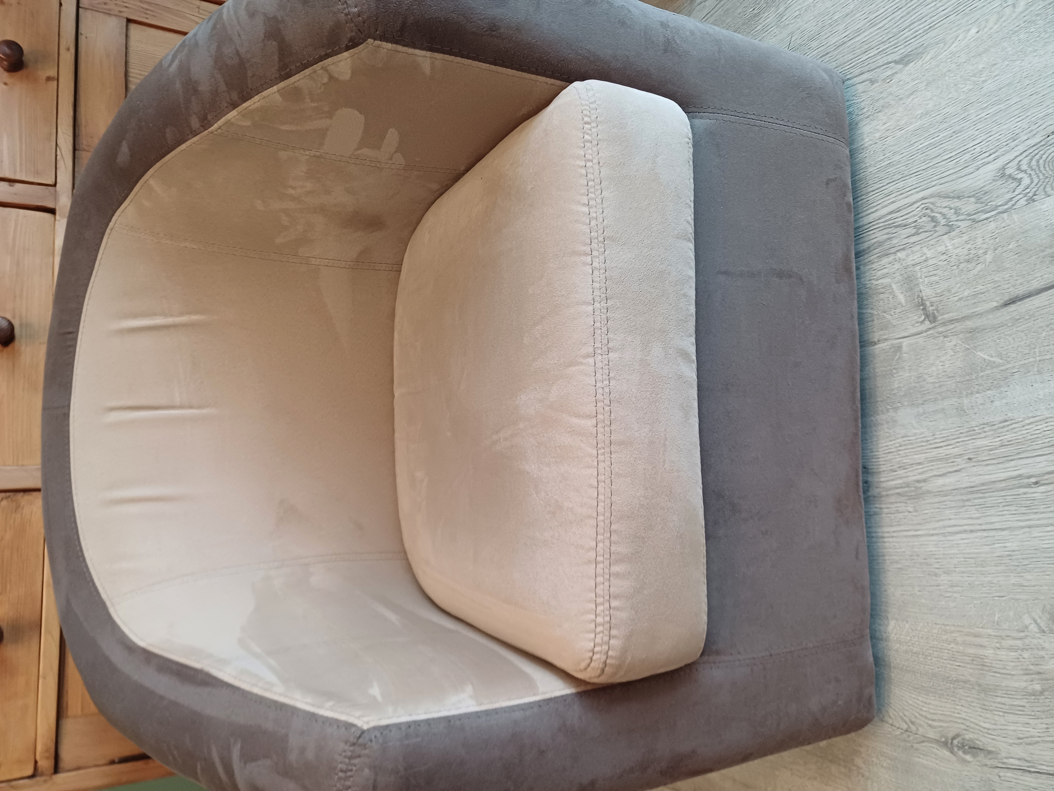 Fauteuil ch�teau d'ax 550 Lesquin (59)