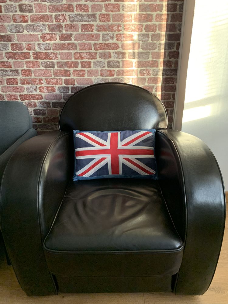 Fauteuil club cuir 400 Paris 18 (75)