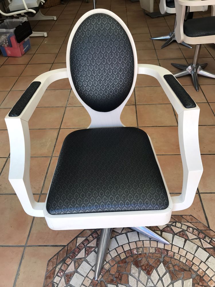 fauteuil coiffeur 180 Modane (73)