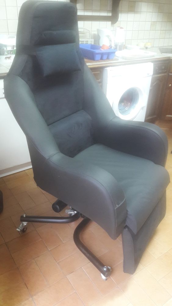 fauteuil coquille 350 Issoire (63)