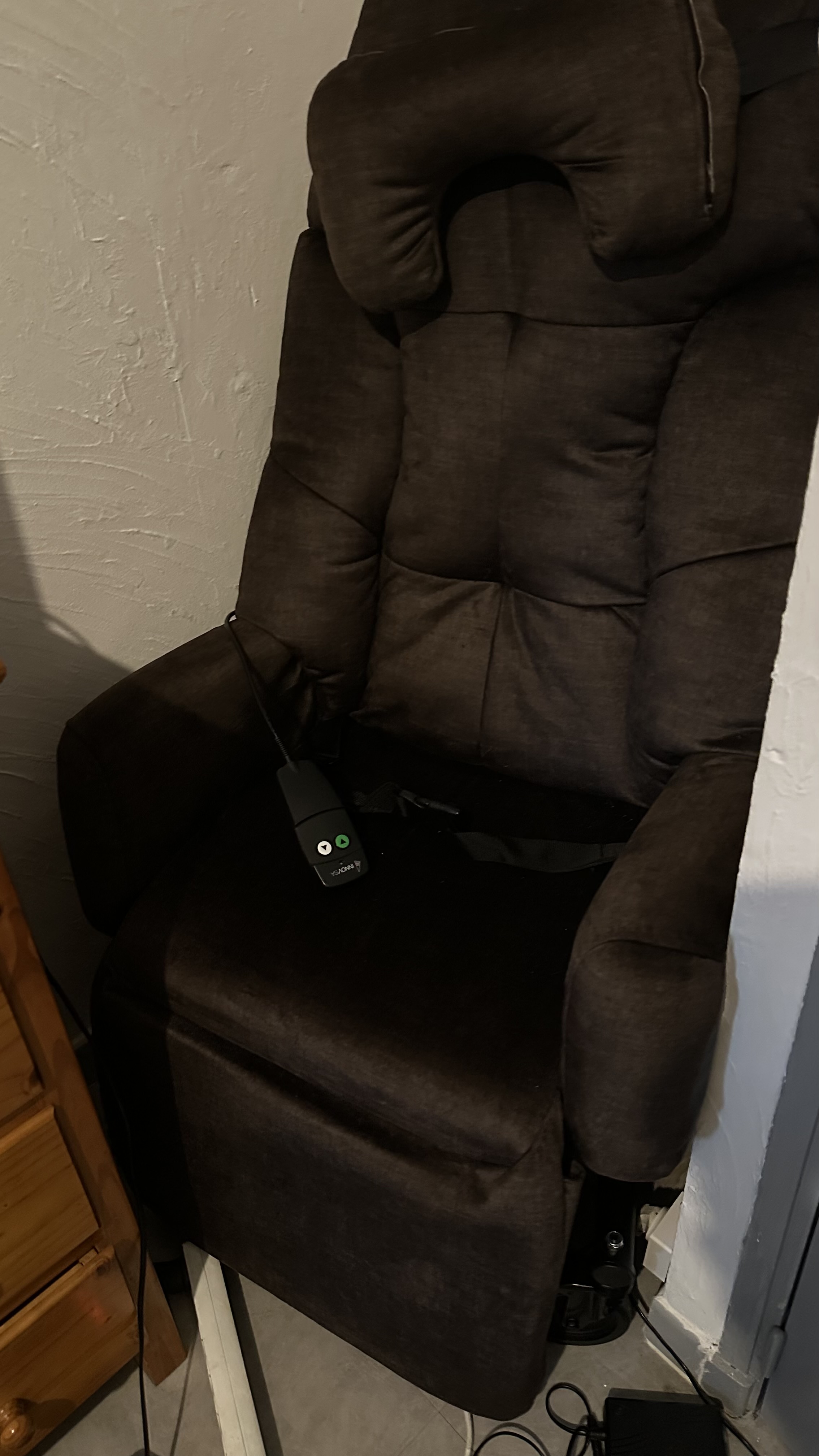 Fauteuil coquille 450 Cavaillon (84)