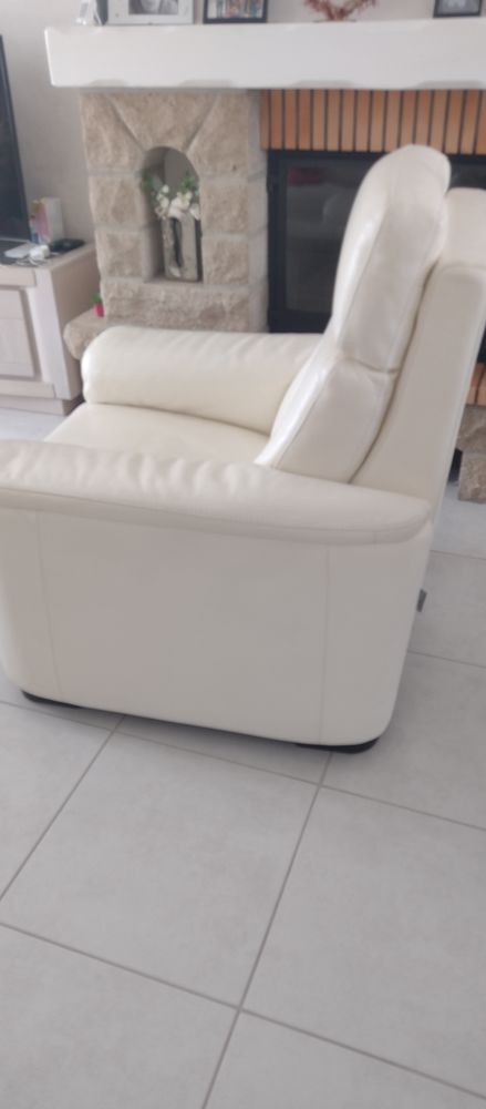 Fauteuil cuir blanc Home Salon 140 Crevin (35)