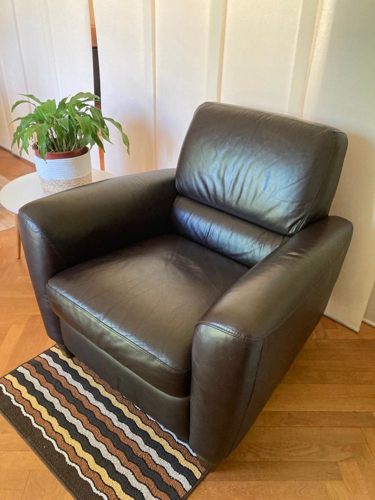 Fauteuil en cuir marron glac� 0 Rambouillet (78)