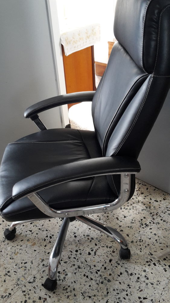 FAUTEUIL CUIR NOIR 0 Montpellier (34)
