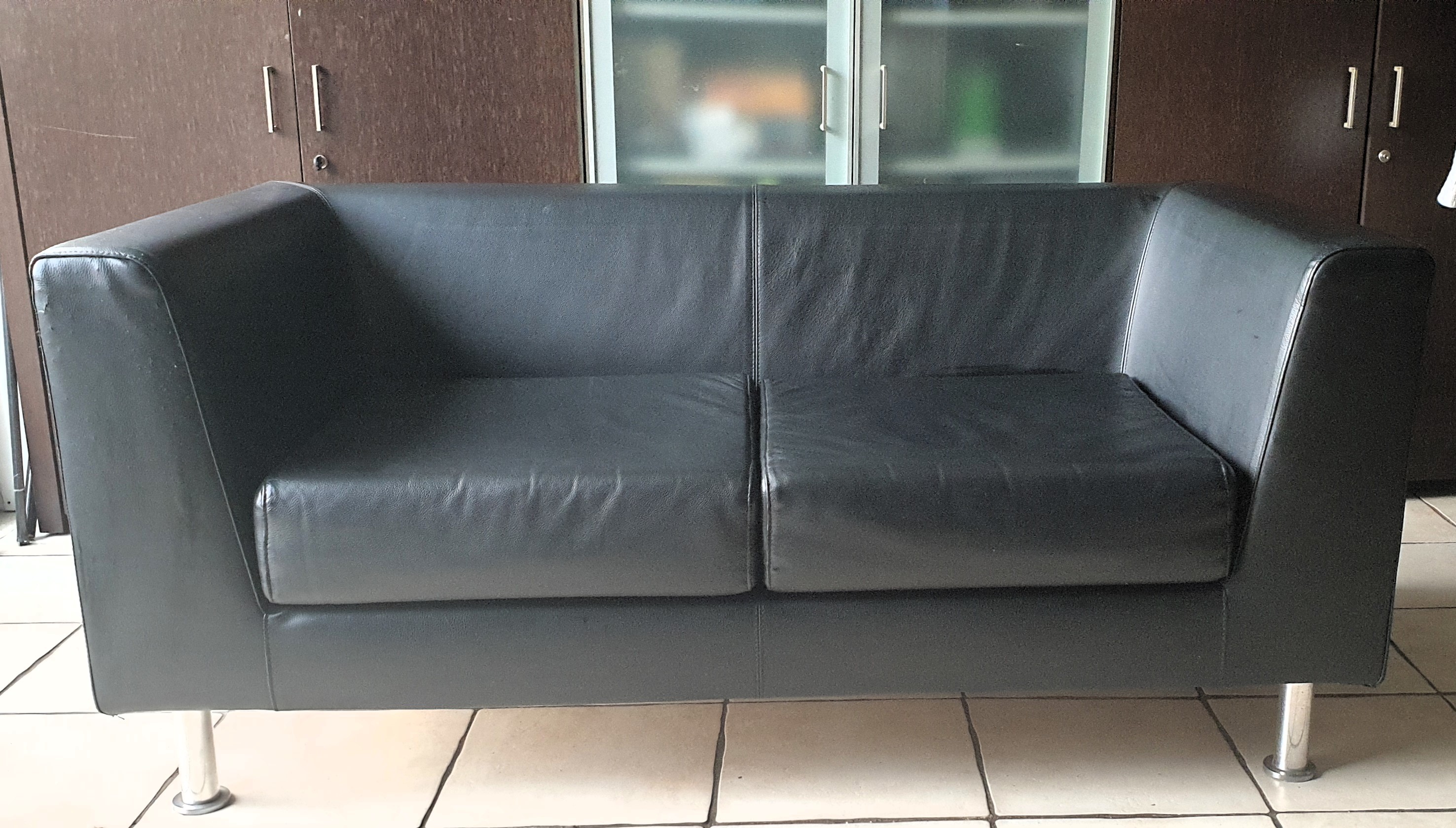 Fauteuil cuir noir 2 places direction 170 Limeil-Br�vannes (94)