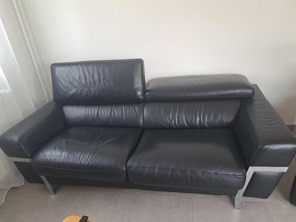 Fauteuil cuir noir 580 �chirolles (38)