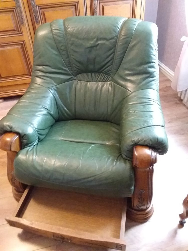 FAUTEUIL CUIR V�RITABLE  VACHETTE 38 Palaiseau (91)