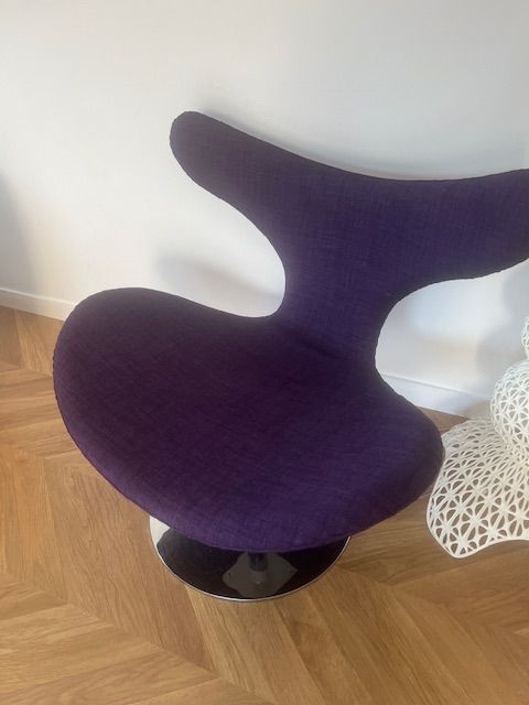 fauteuil design  mauve pivotant 300 La Rochelle (17)