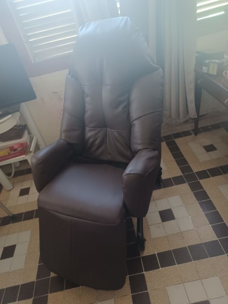 Fauteuil  electrique 400 Sch�lcher (97)