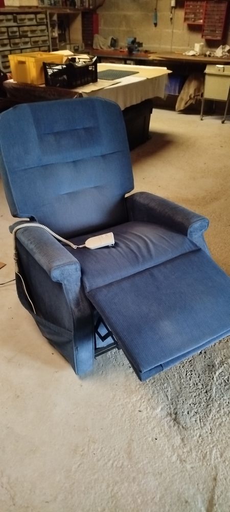 Fauteuil electrique 80 Plumieux (22)