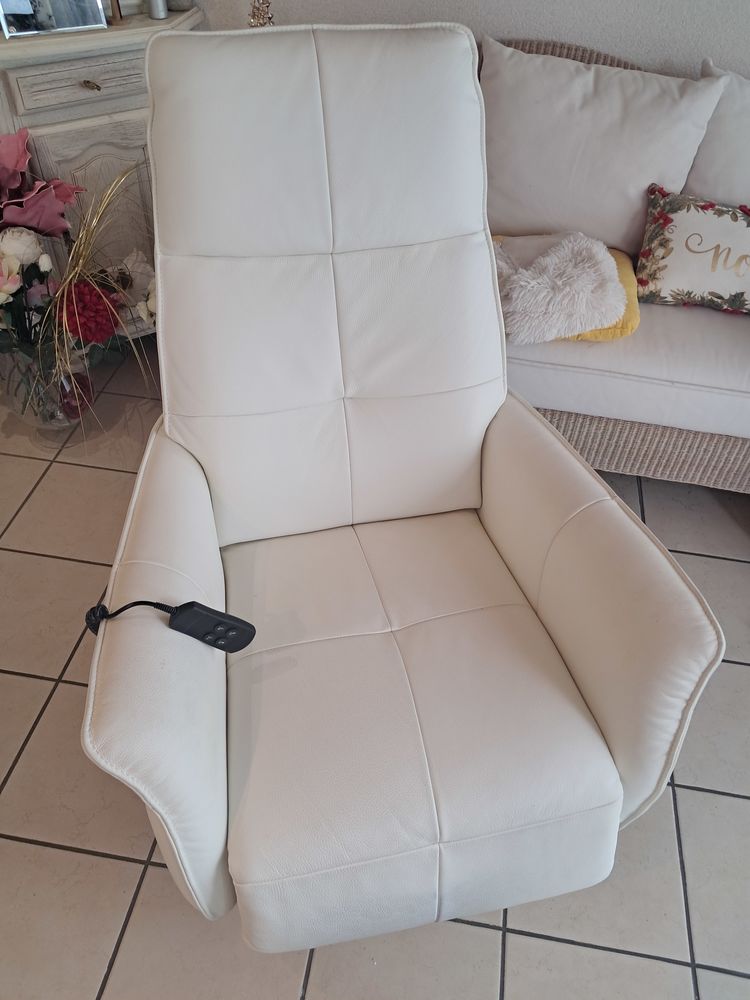 Fauteuil electrique 350 Rez� (44)