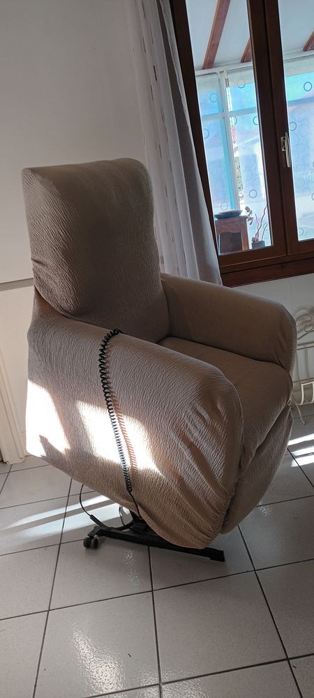 Fauteuil �lectrique 30 Saint-R�my (71)