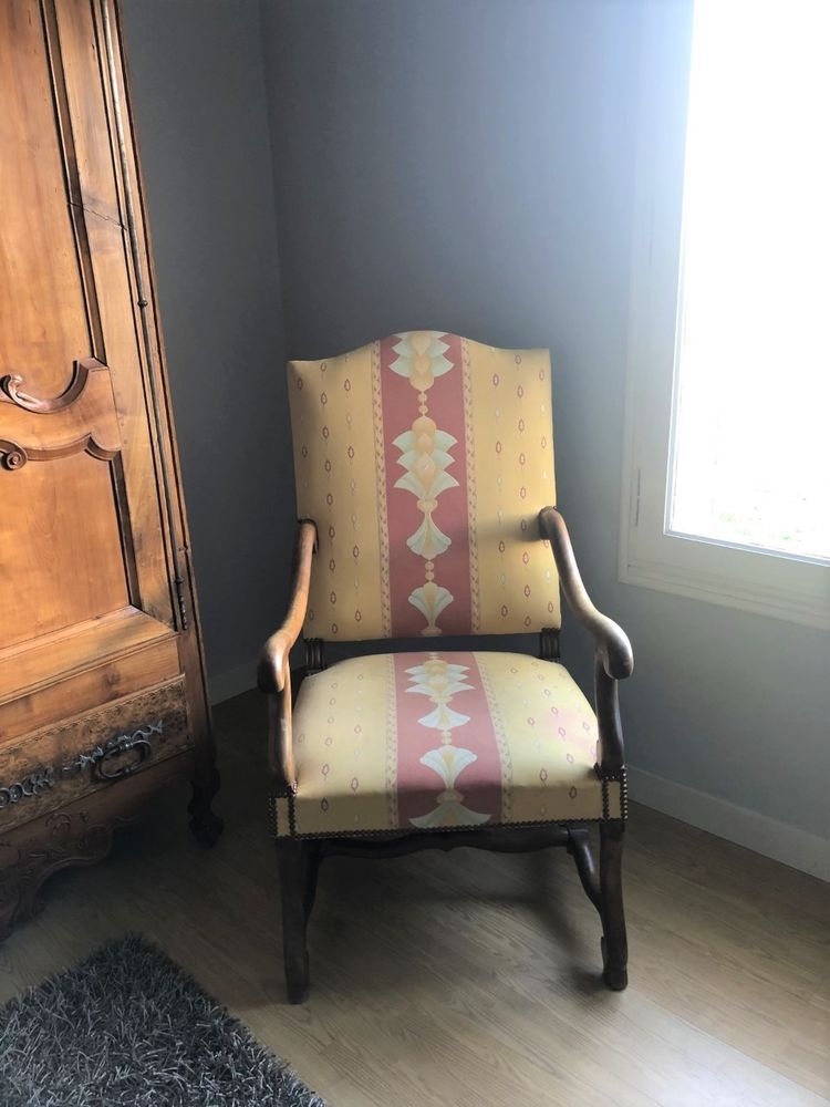 Fauteuil Henri II ancien ch�ne grand 90 Semussac (17)
