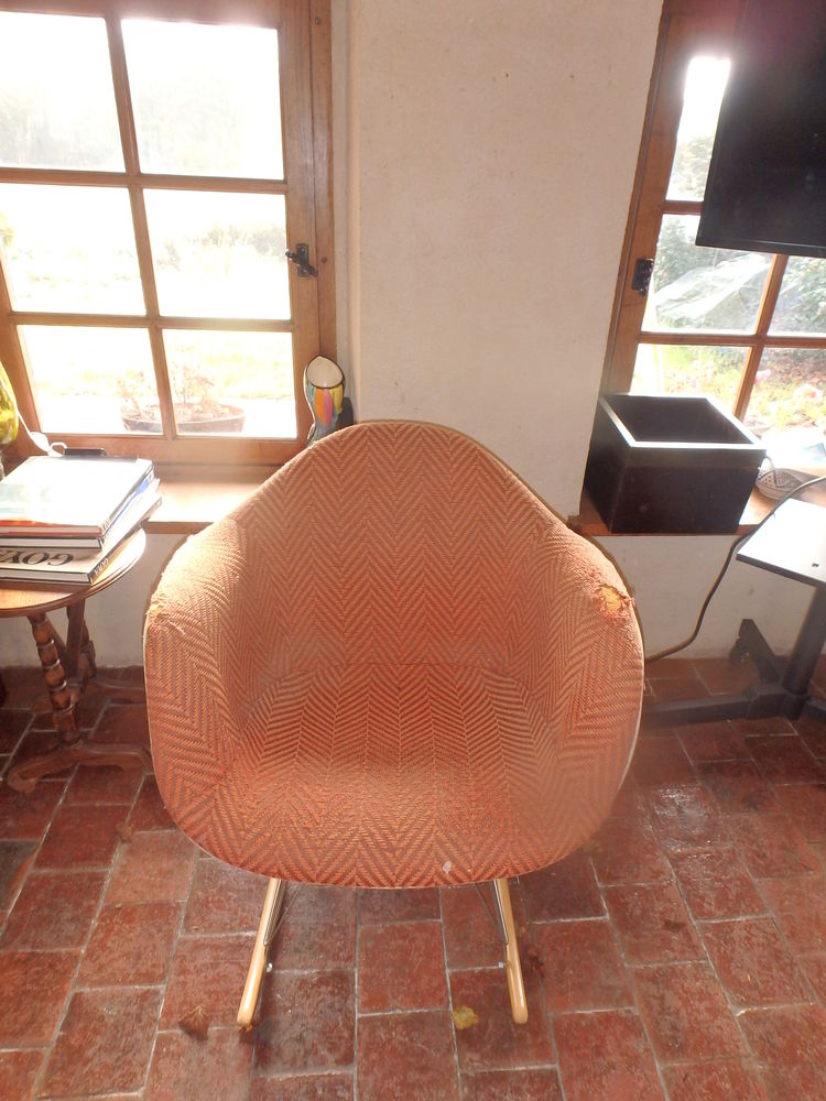 Fauteuil Hermann MILLER.
300 Dangeau (28)