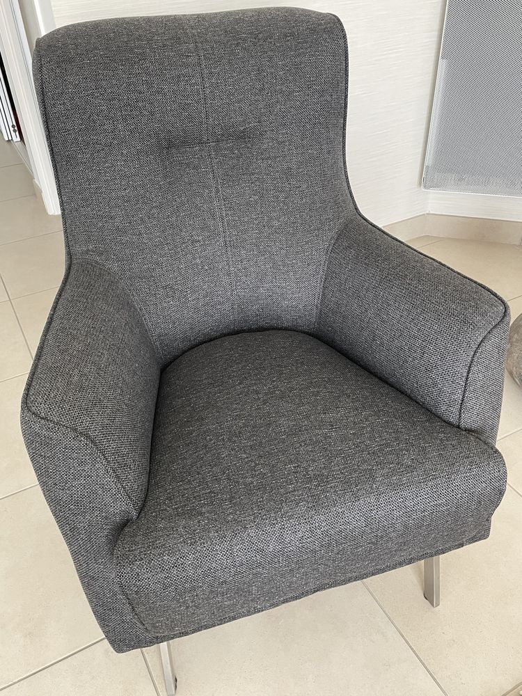 Fauteuil HetHmeubles 350 Bressols (82)