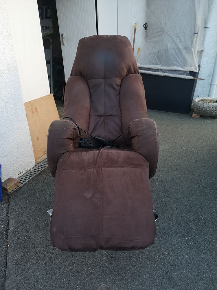 Fauteuil medicalise electrique 120 Le Haillan (33)
