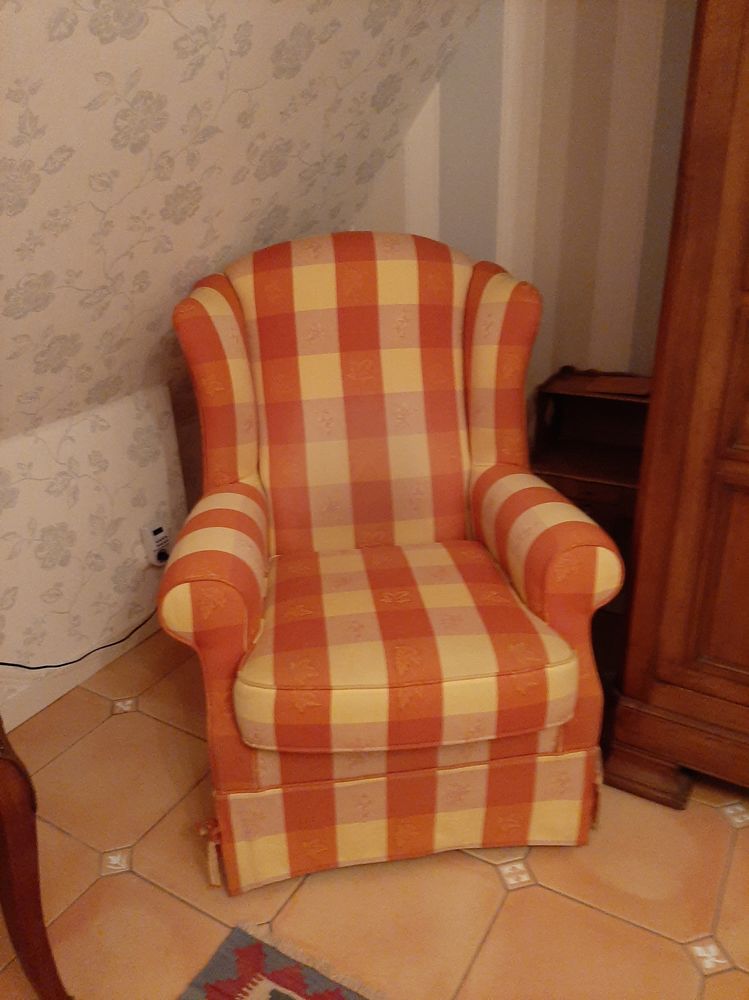 fauteuil � oreille 0 Toufflers (59)