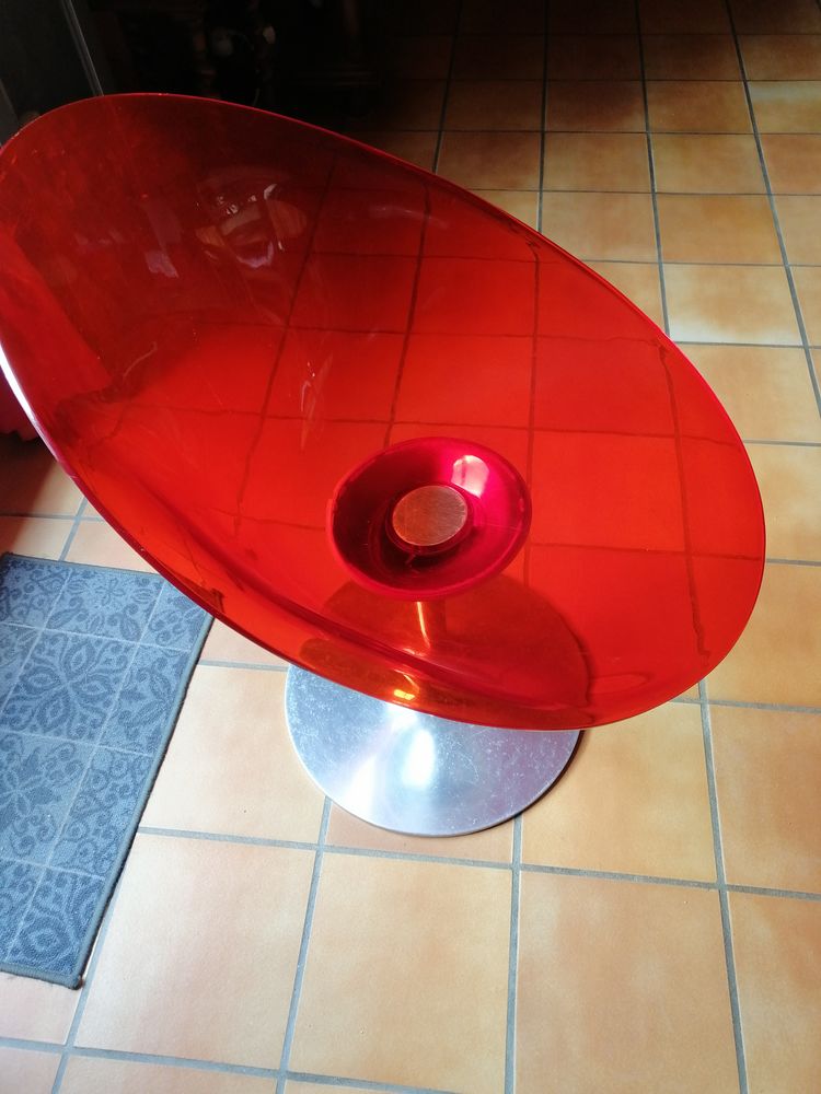 Fauteuil pivotant de P Starck Mod�le Eros 150 Arnaud-Guilhem (31)