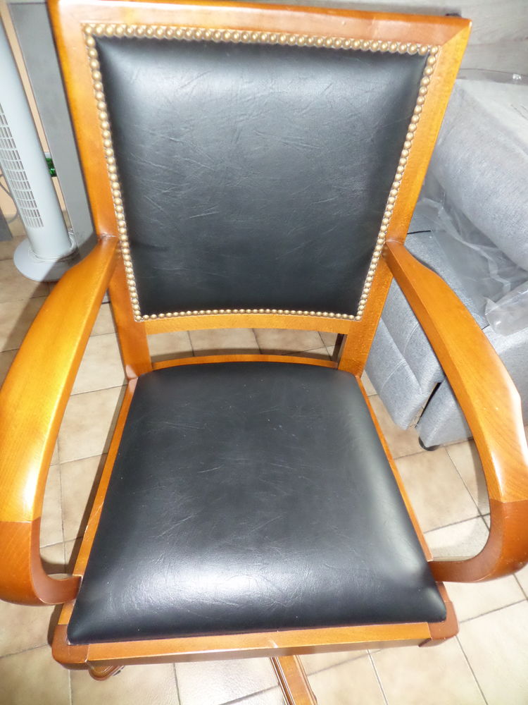 fauteuil pivotant 50 Soyons (07)