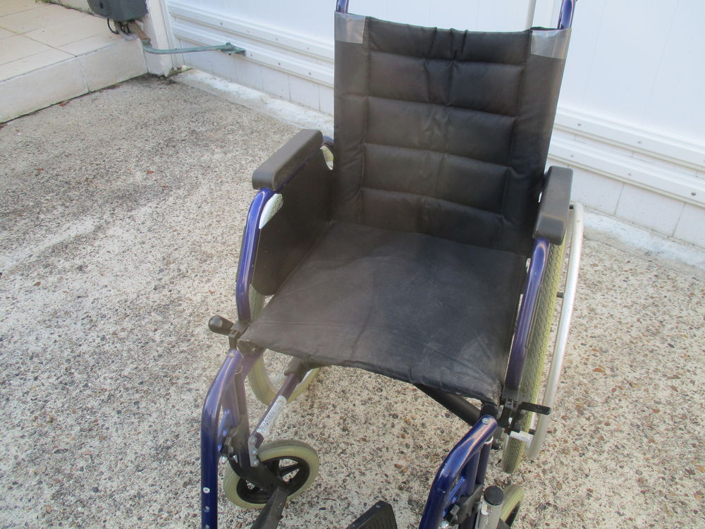 fauteuil pliant handicapé double roue,  60 Boulazac (24)