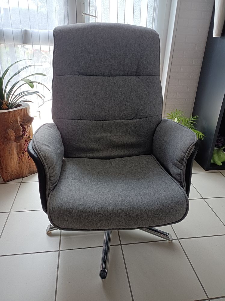 fauteuil relax avec repose pied 150 Monthoiron (86)