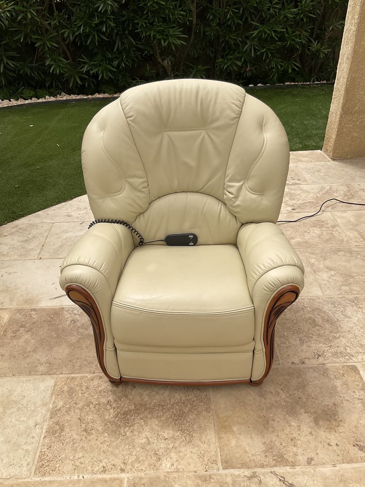 Fauteuil relax �lectrique 150 Puissalicon (34)