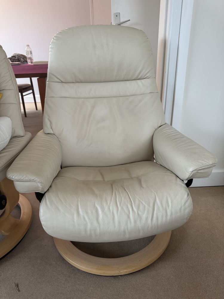 Fauteuil Relax Pivotant en Cuir Design Scandinave 300 Paris 15 (75)