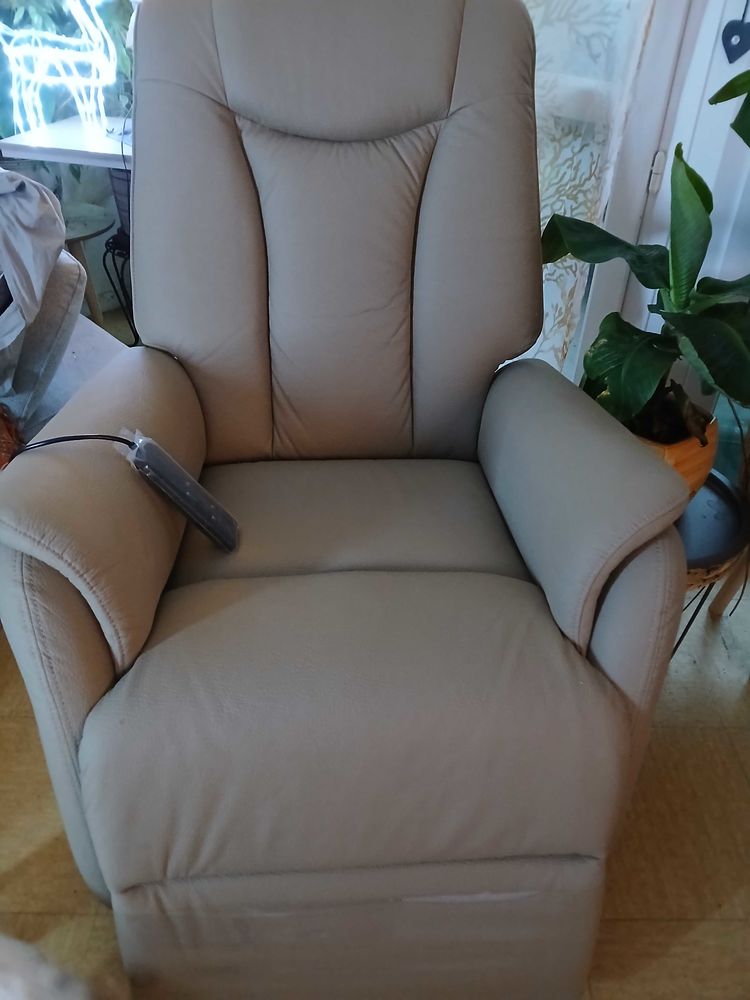 fauteuil relax 999 �ragny (95)