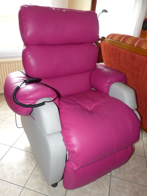 FAUTEUIL RELAXANT ELECTRIQUE  2 MOTEURS 400 Auxerre (89)