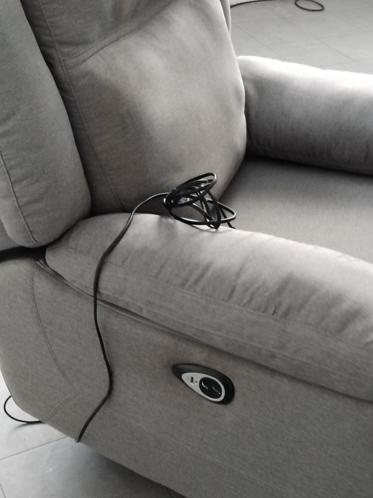 fauteuil relaxe �lectrique 190 Le Plessis-Tr�vise (94)