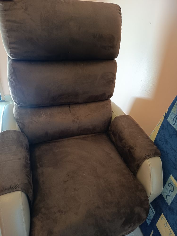 Fauteuil releveur �tat neuf 350 Saint-Gilles-Croix-de-Vie (85)