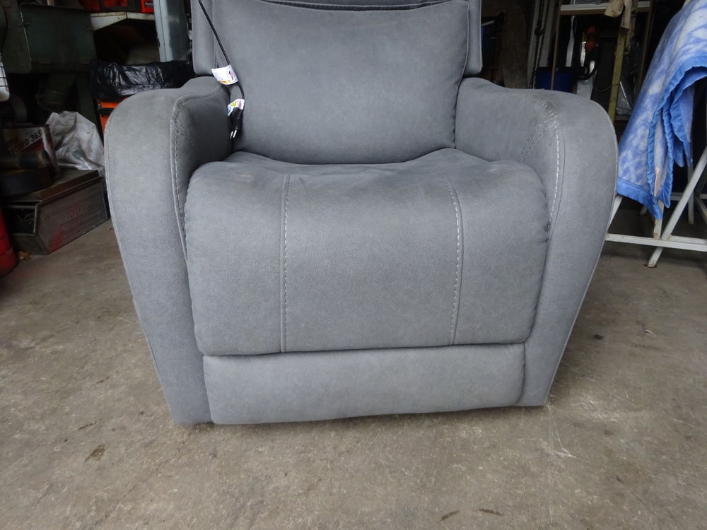 fauteuil releveur gris 500 Ambert (63)