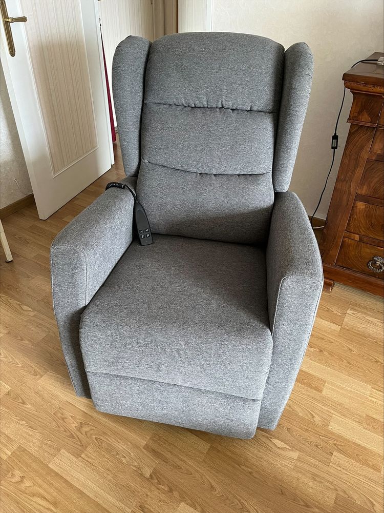 Fauteuil releveur 2 moteurs neuf 390 Saint-M�dard-en-Jalles (33)