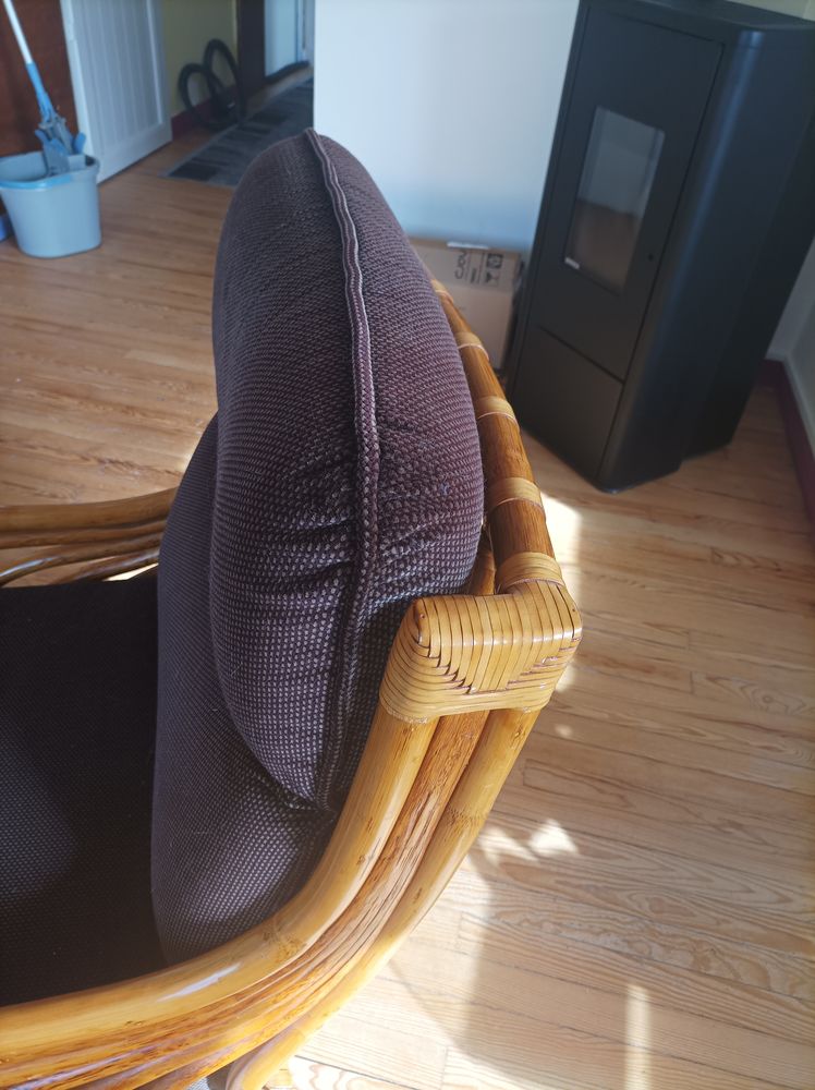 Fauteuil rotin MAUGRION FRANCE 240 St Guenole (29)