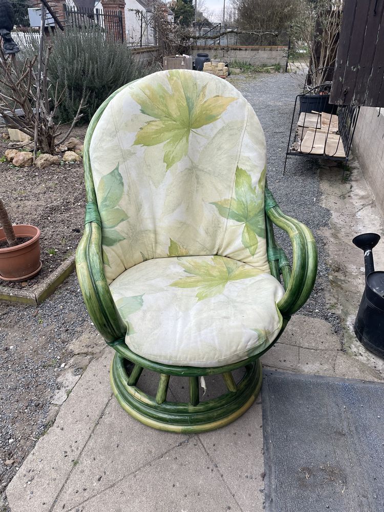 Fauteuil rotin pivotant 200 Les Bordes (45)