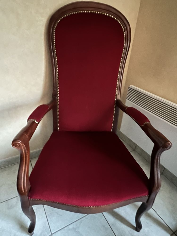 fauteuil rouge 50 Mayenne (53)
