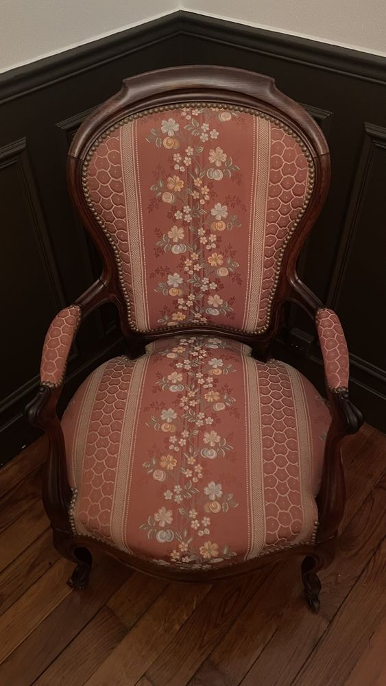 1  Fauteuil de salon bois rev�tement tissu 20 �couen (95)