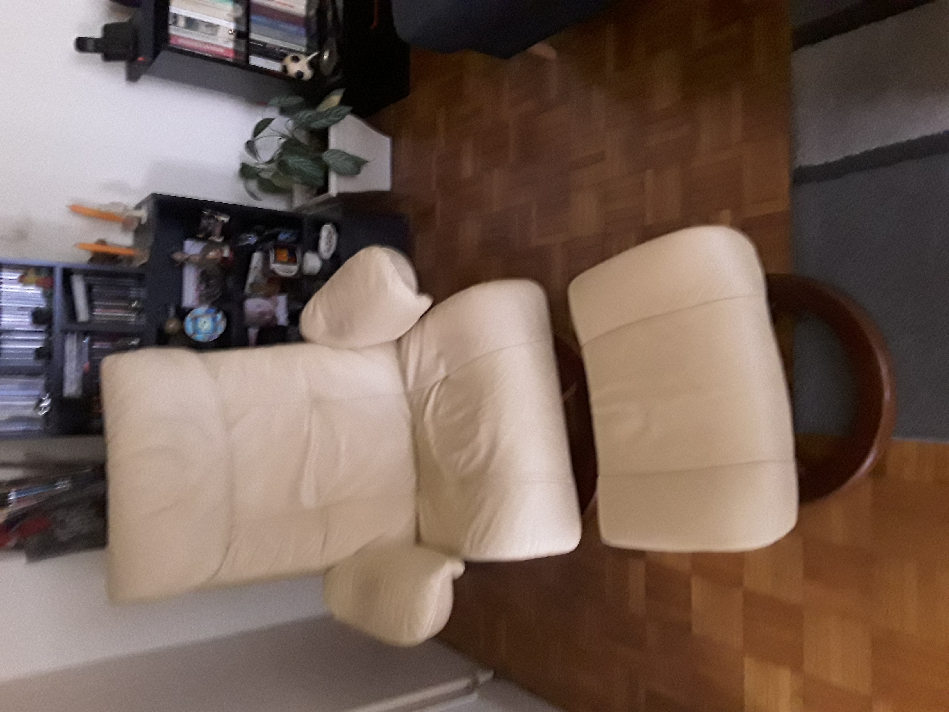 Fauteuil Stressless avec repose pied et t�tiaire 300 Annemasse (74)