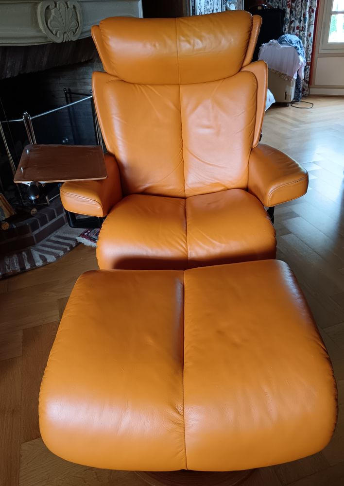 FAUTEUIL STRESSLESS MAGIC avec Repose-Pied et Tablette 2200 Villefargeau (89)