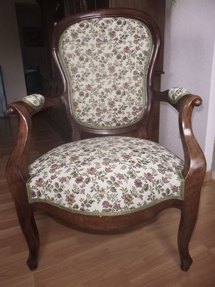 fauteuil style Louis-Philippe refait � neuf acajou tapisseri 70 Belfort (90)