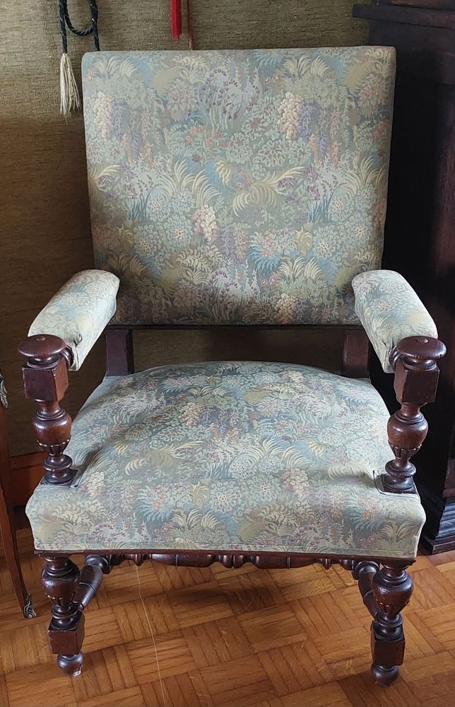 Fauteuil style Louis XIII 50 Quimper (29)