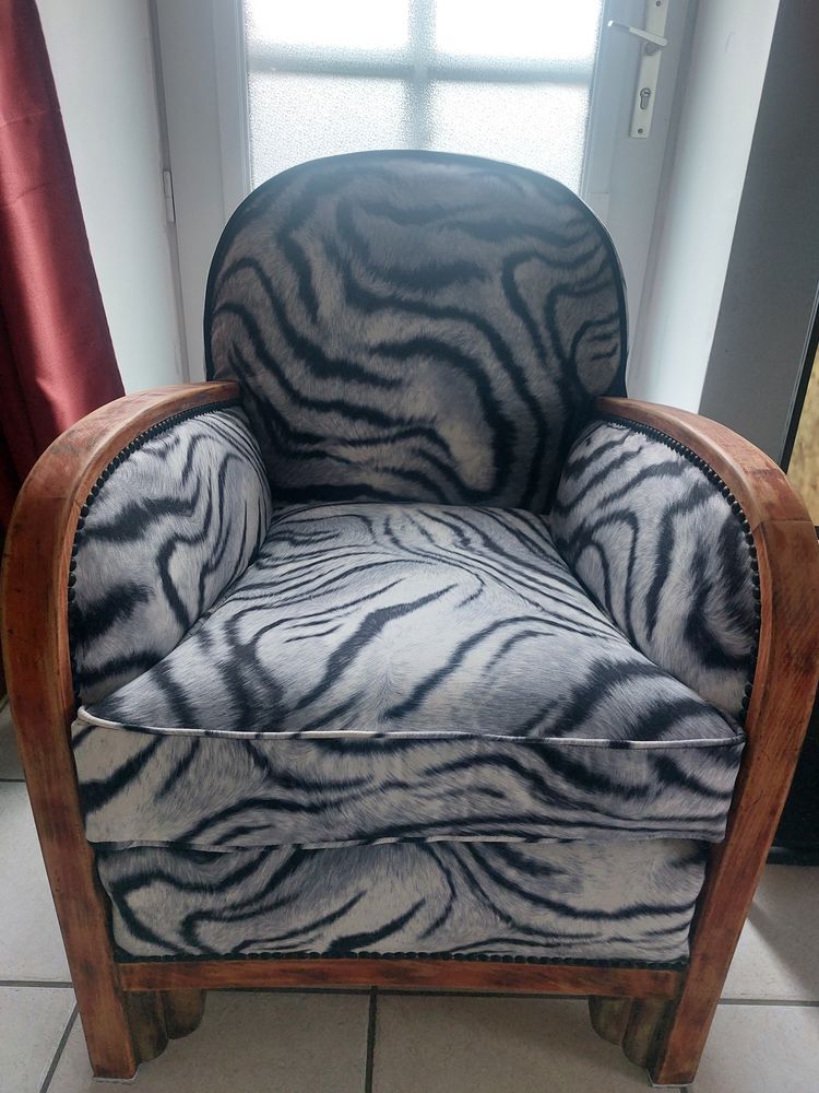 Fauteuil suspendu 350 Lezoux (63)