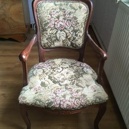 Fauteuil tapissier 30 Corny-sur-Moselle (57)