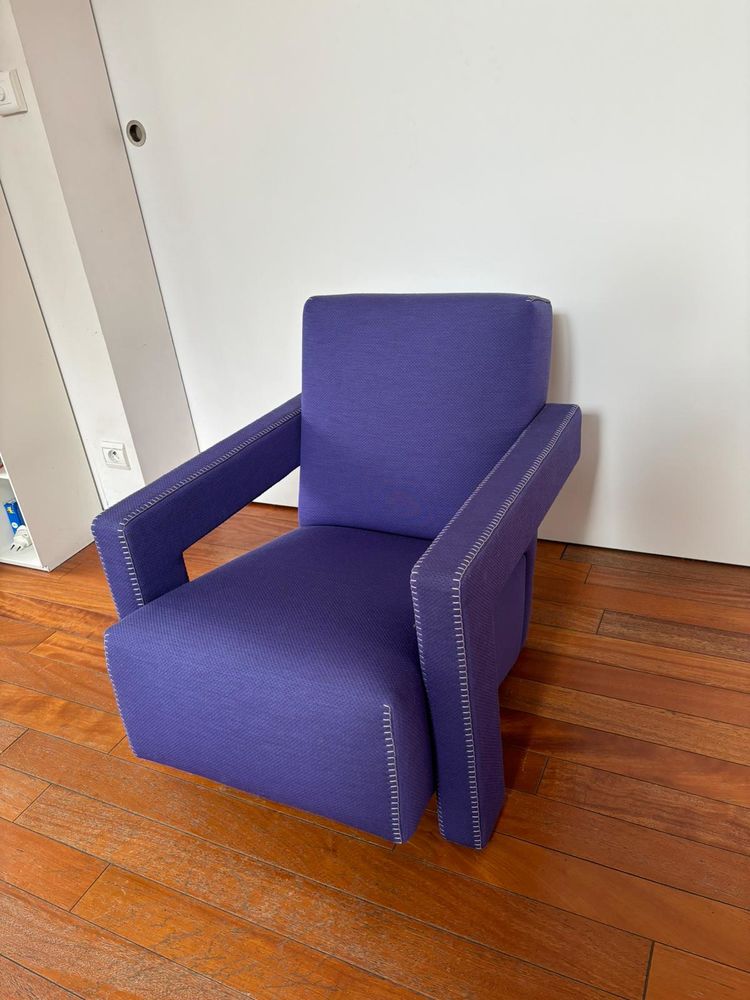 FAUTEUIL UTRECHT PAR GERRIT THOMAS RIETVEL POUR CASSINA 2400 Tours (37)