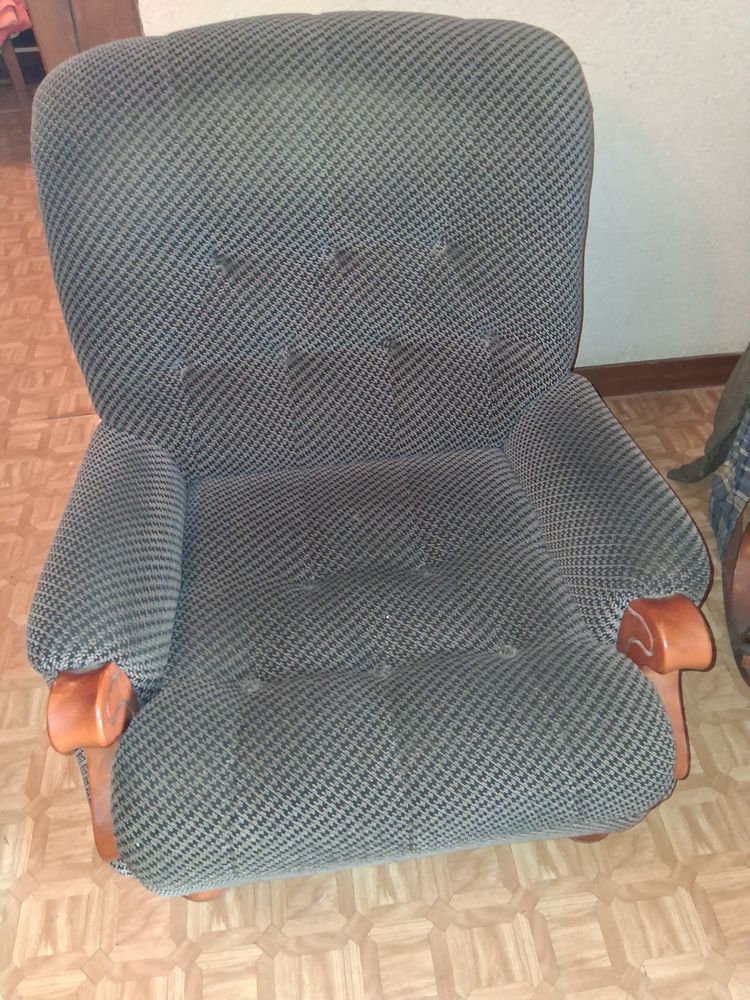 Fauteuil velour 40 Saint-Beno�t (86)