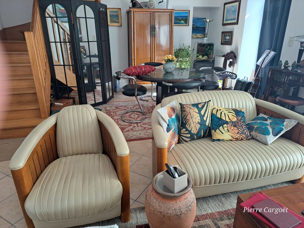 fauteuil vintage  cano�   cuir et bois 800 Hennebont (56)